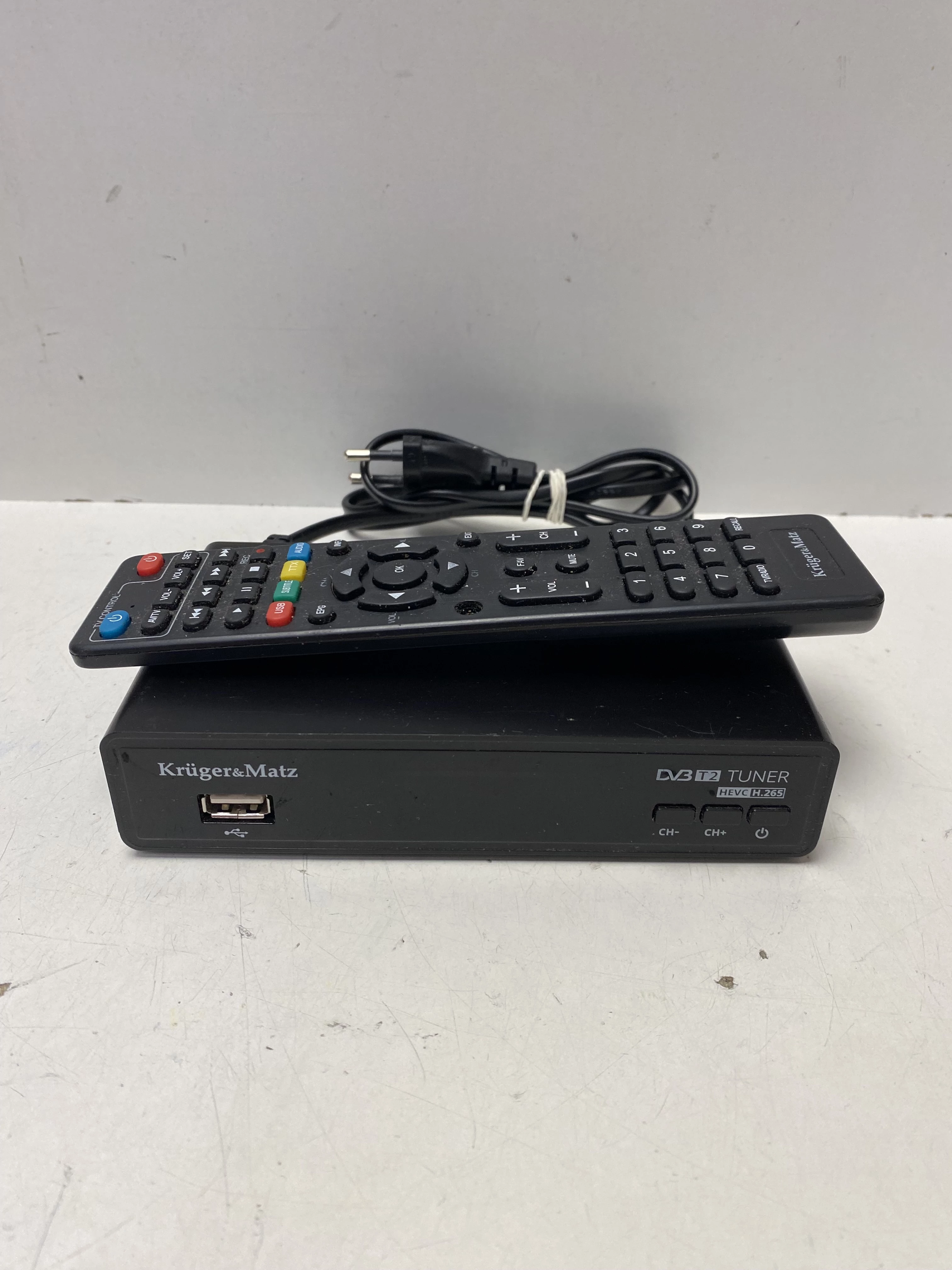 dekoder-kruger-matz-tuner-dvb-t2-h264-osiedle-teatralne-3u15-krakow