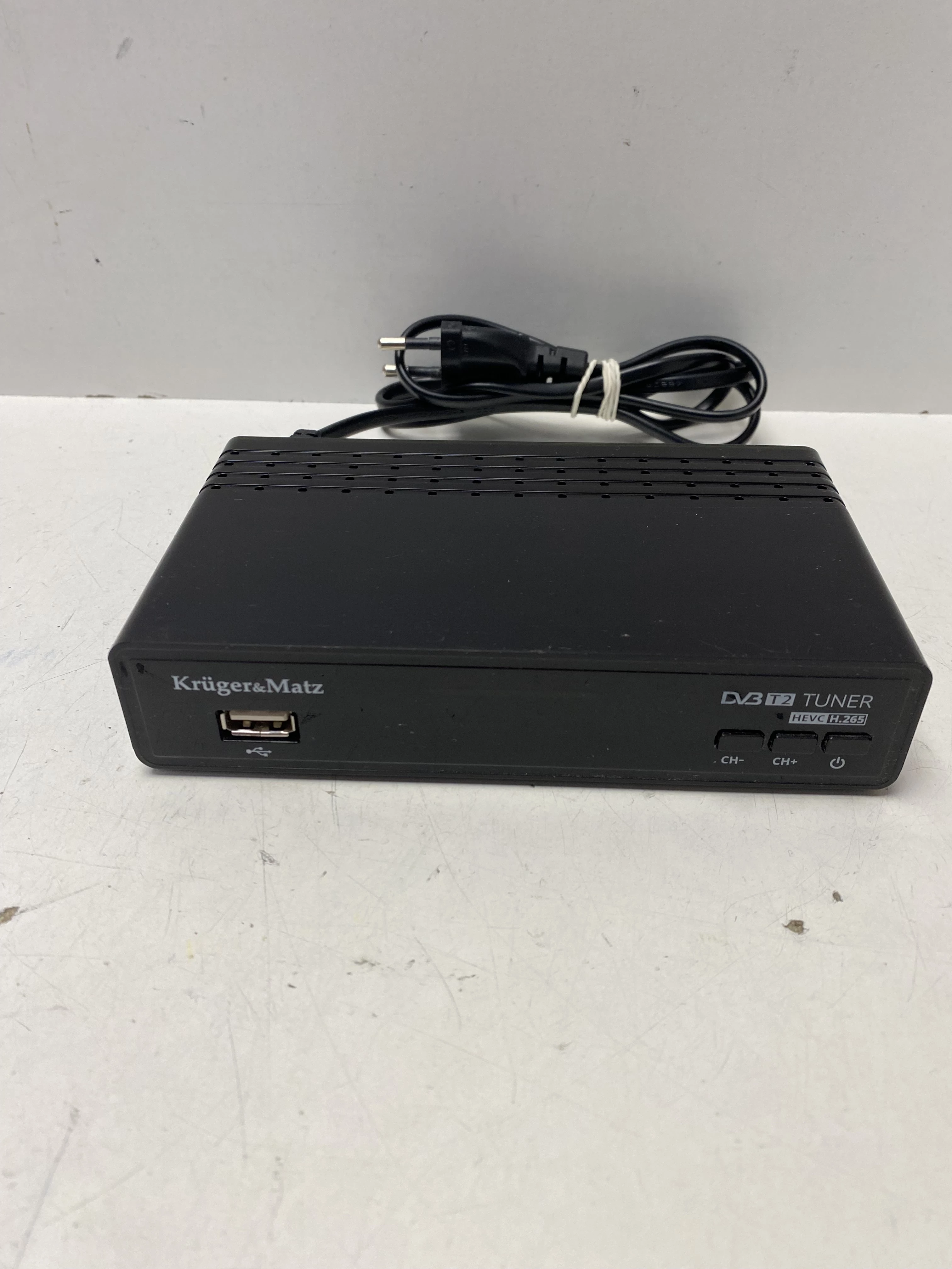 dekoder-kruger-matz-tuner-dvb-t2-h264-stan-11323-2