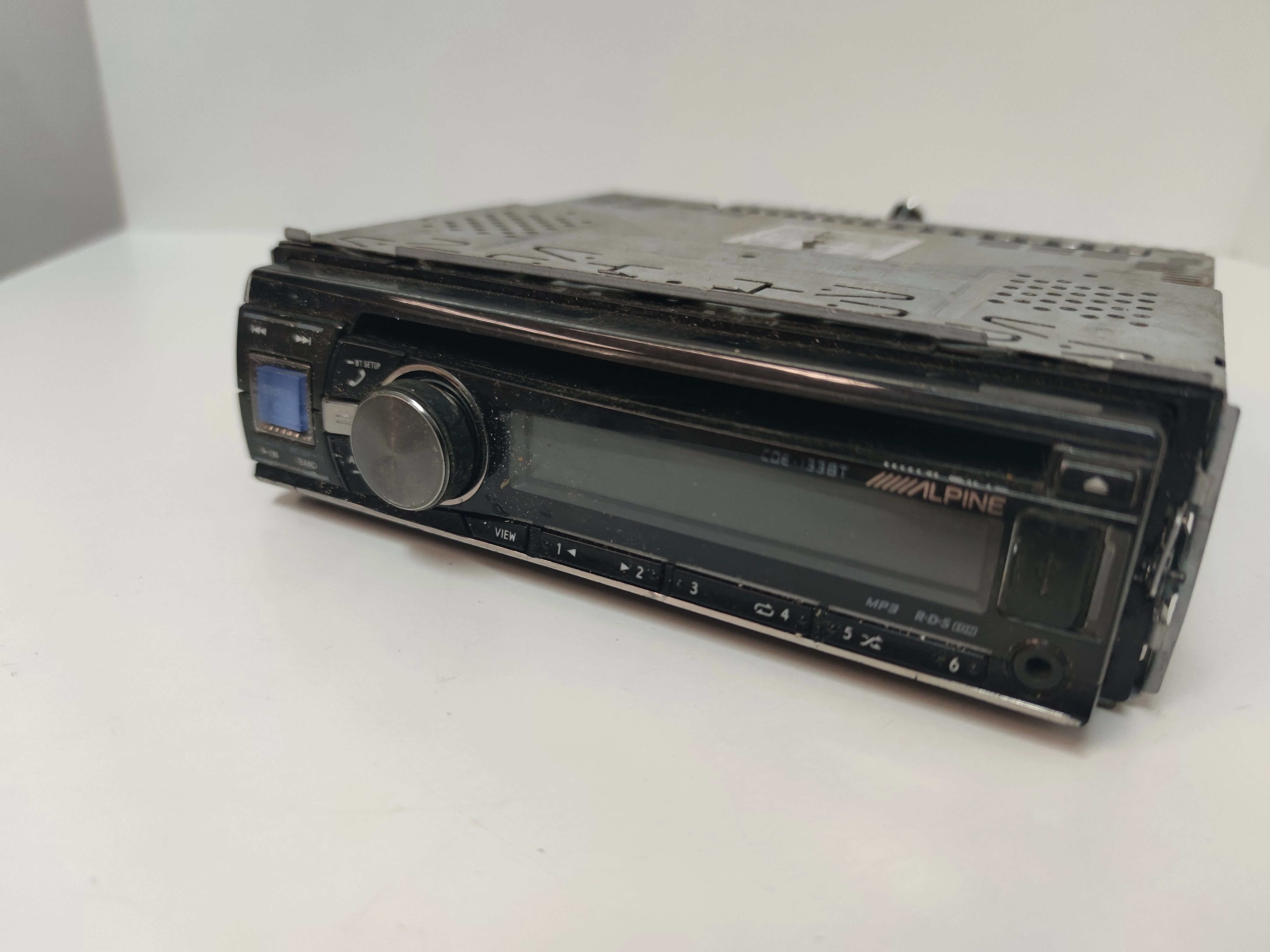 radio-alpine-cde-133bt-stan-11323-2