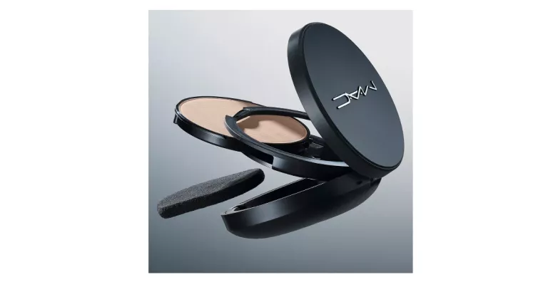 MAC STUDIO FIX POWDER PLUS FOUNDATION NC12