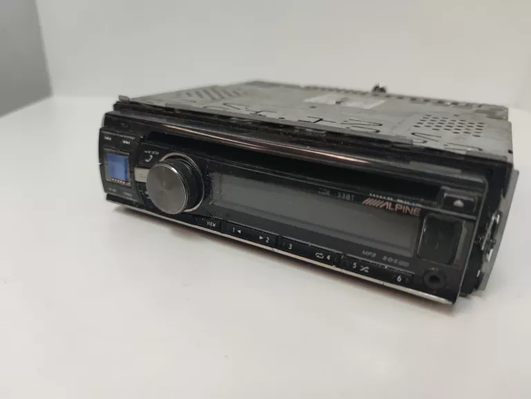 RADIO ALPINE CDE-133BT