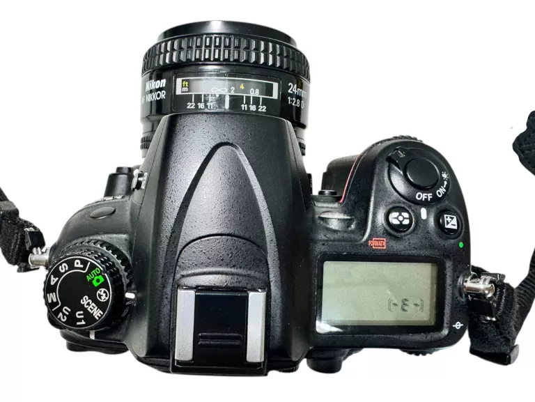 APARAT NIKON D7000 I OBIEKTYW NIKKOR 24MM F/2.8 D AF NIKON 24/2.8
