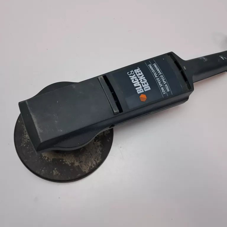 POLERKA BLACK DECKER