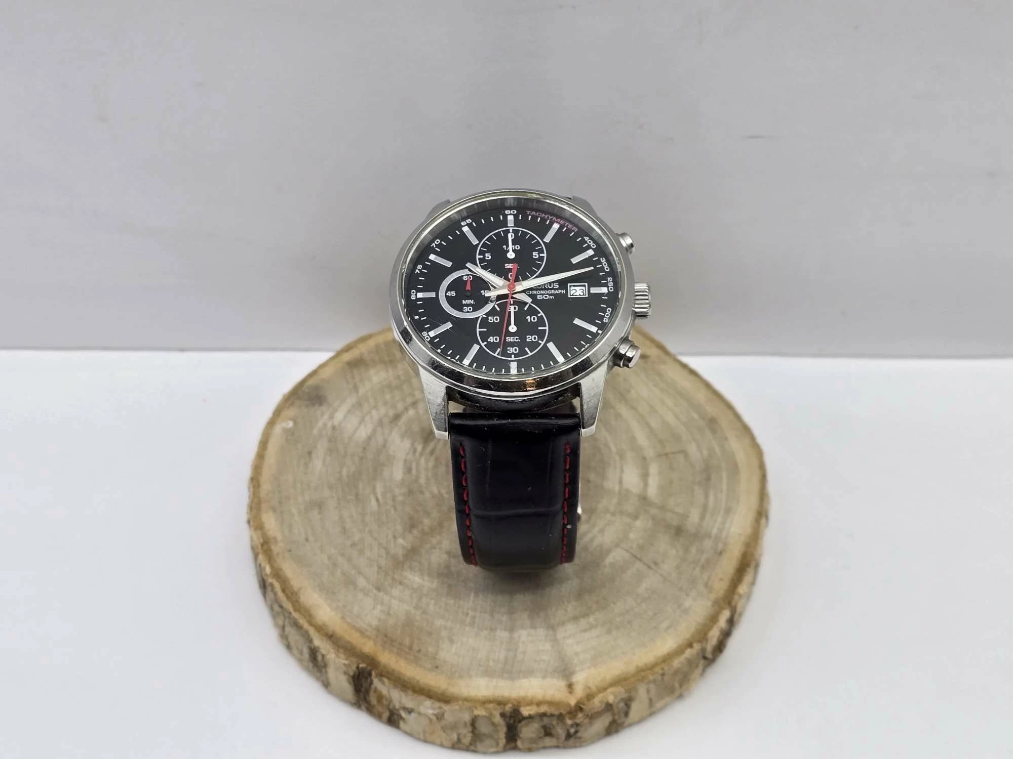 lorus-zegarek-meski-vd53-x083-material-paska-129219-10