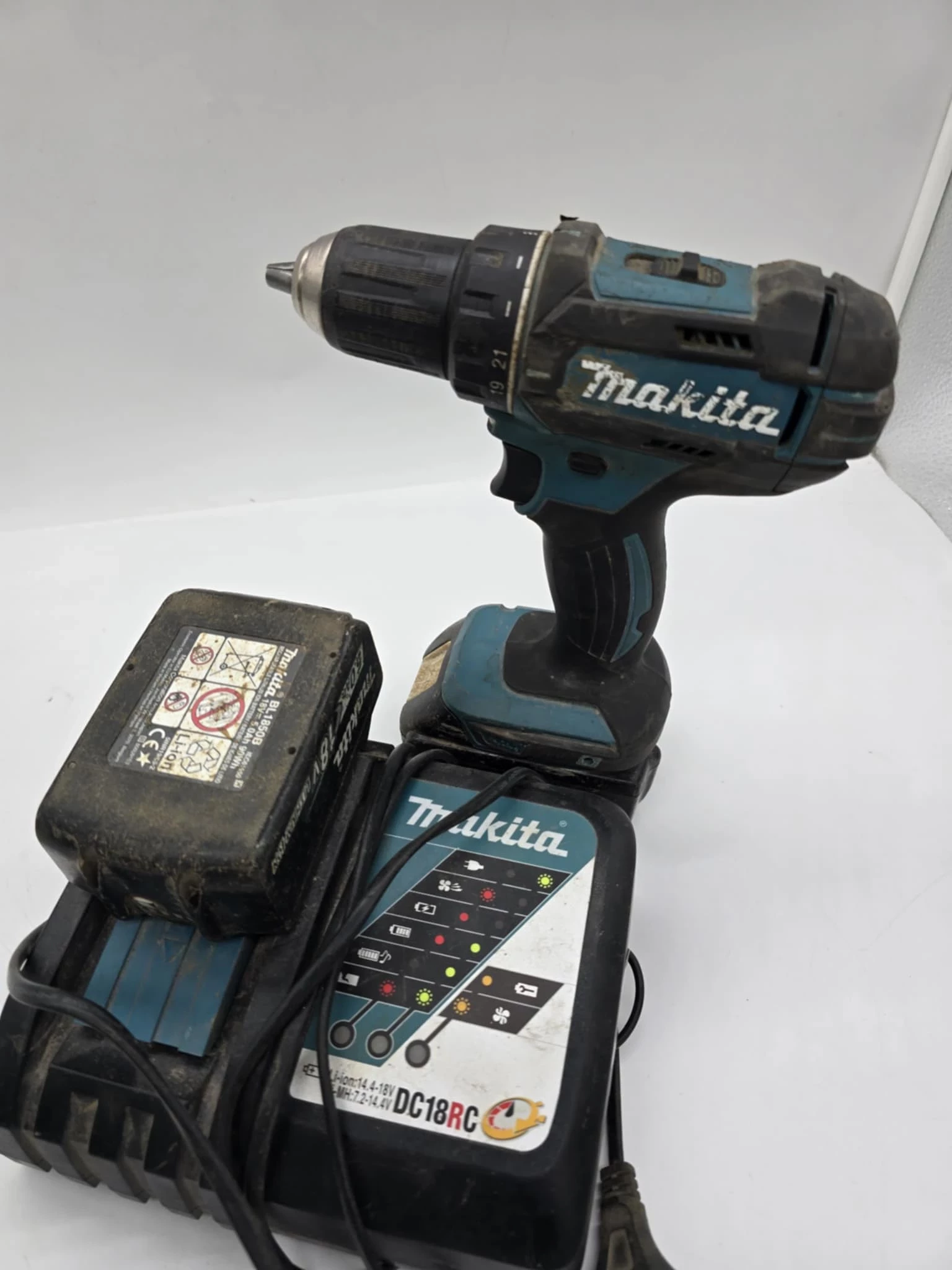 wkretarka-makita-lad-napiecie-v-128551-6