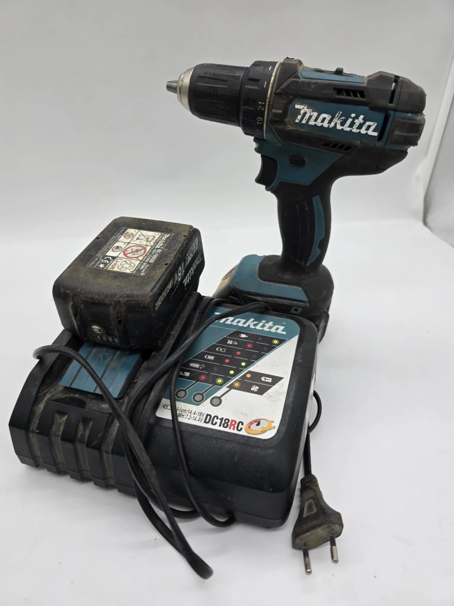 wkretarka-makita-lad-pilsudskiego-4-oborniki