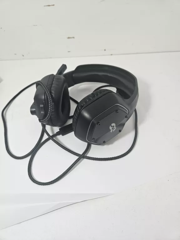 sluchawki-nauszne-przewodowe-ean-gtin-5901299903742