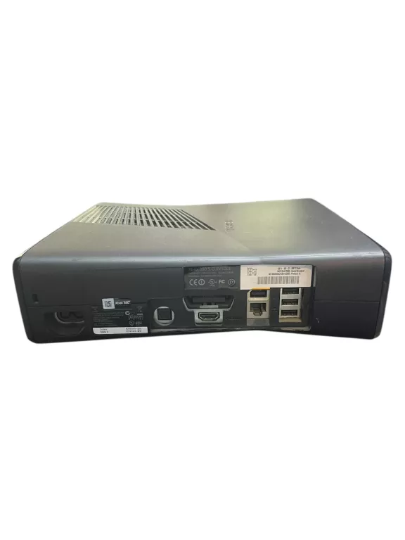 KONSOLA XBOX 360