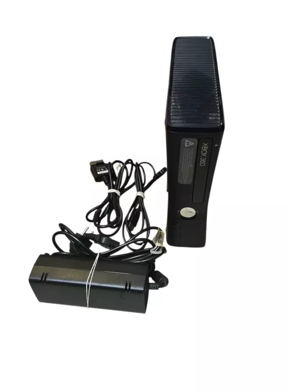 KONSOLA XBOX 360