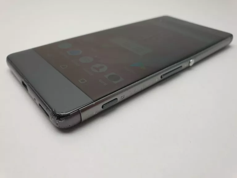 TELEFON SONY XPERIA F3111 USZK. EKRAN