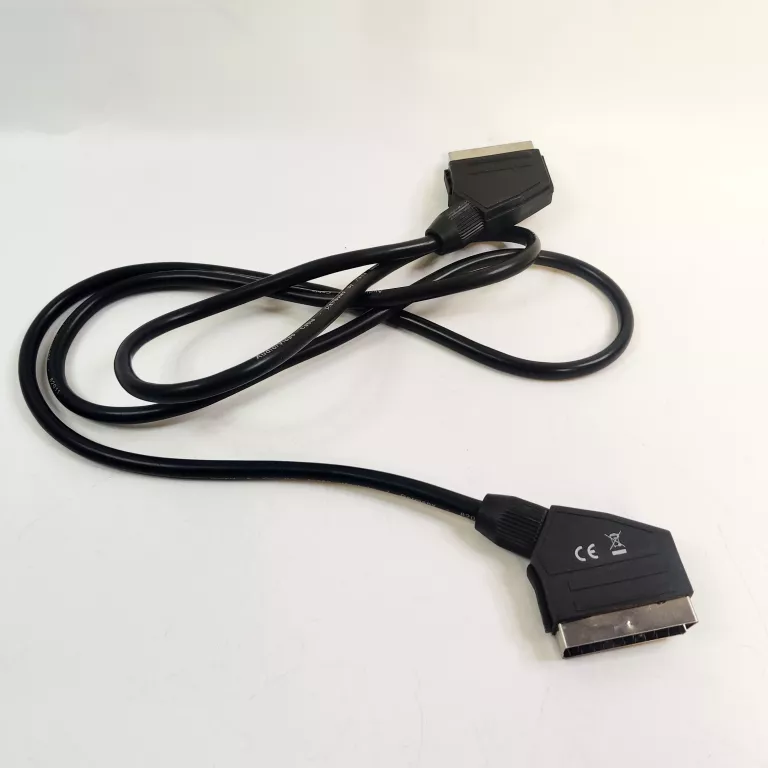 TUNER DVBT-2 EMMERSON T151HE + PILOT + KABEL