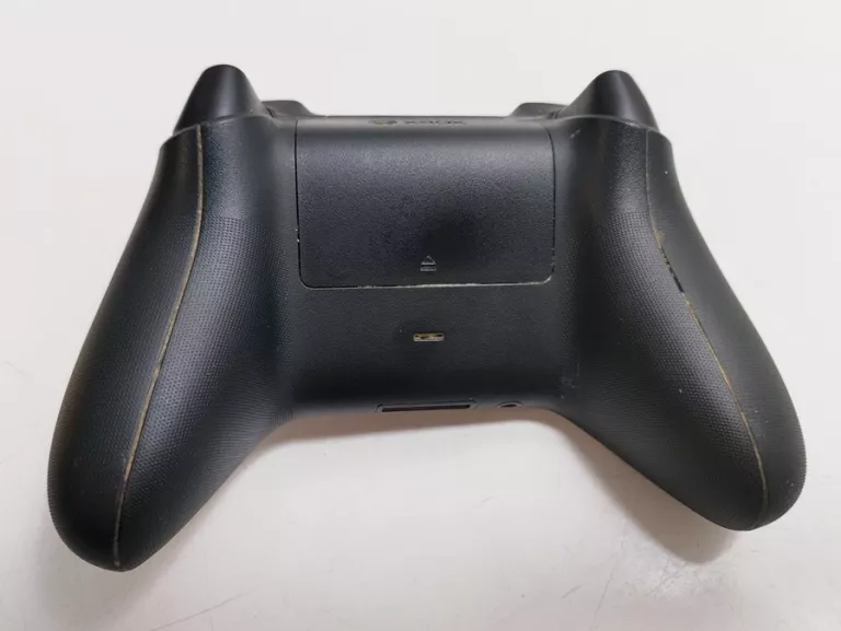 pad-do-xbox-series-opis-kod-producenta-qat-00009