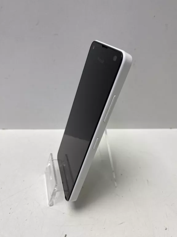 TELEFON NOKIA LUMIA 550