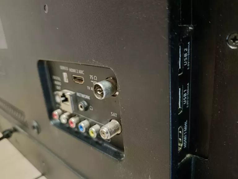 telewizor-philips-43pfs580312-43-smart-tv-format-hd-129294-2