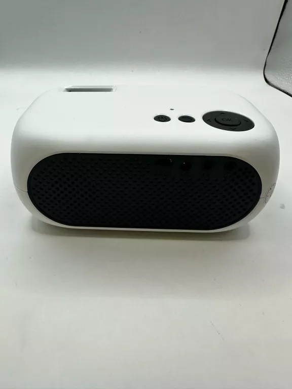 PRZENOŚNY RZUTNIK MINI PROJEKTOR M24 LED FULL HD USB