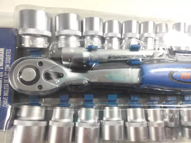 KLUCZ NASADOWY 1/2'' Z NASADKAMI NITEO
