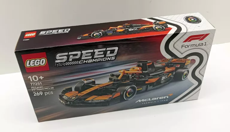BOLID F1 MCLAREN TEAM MCL38 77251 - LEGO
