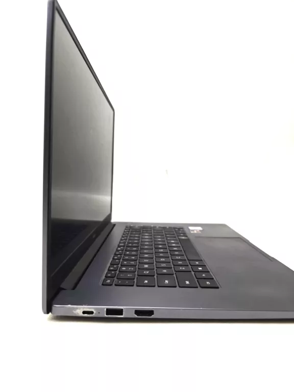 LAPTOP HUAWEI D15 8/256GB RYZEN 5 3500 RADEON VEGA 8 WIN11