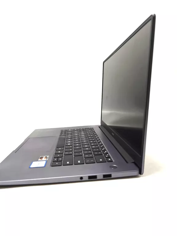 LAPTOP HUAWEI D15 8/256GB RYZEN 5 3500 RADEON VEGA 8 WIN11