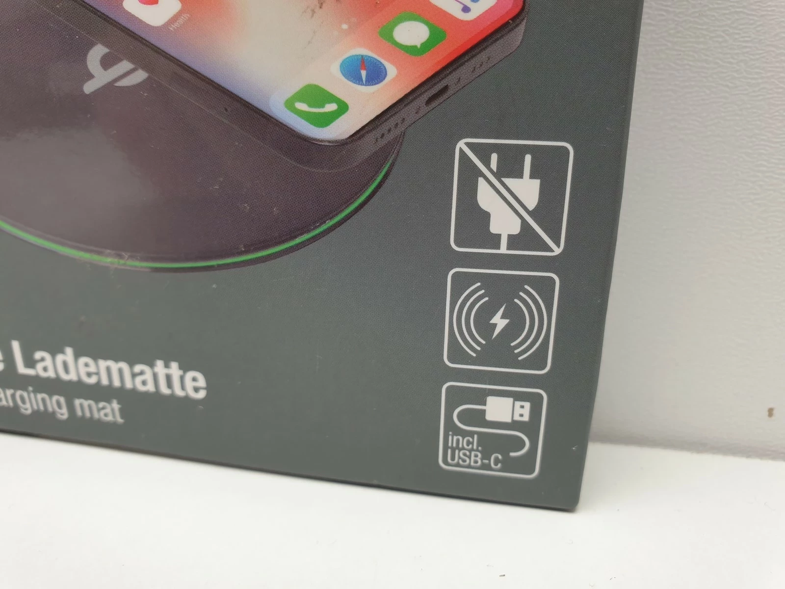 ladowarka-indukcyjna-kk-wpc15-mx-czarna-ean-gtin-5903636600314