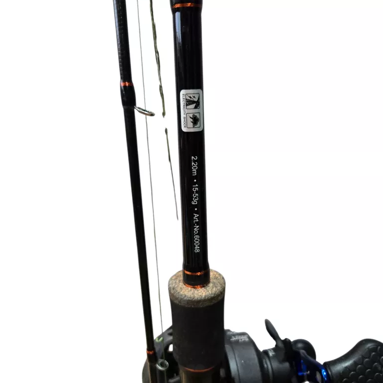 DAM YAGI CAST 2,20 + MULTIPLIKATOR LEW'S SPEED SPOOL INSHORE LFS