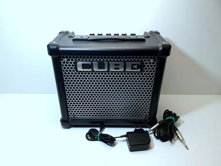 WZMACNIACZ GITAROWY ROLAND CUBE 10GX