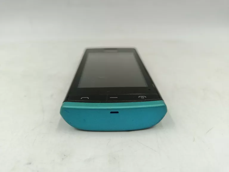 TELEFON NOKIA 500 RM-750