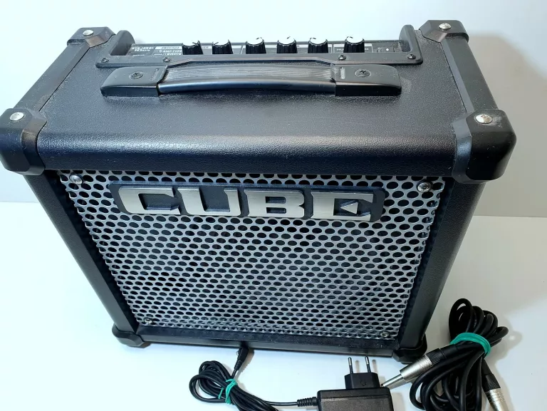 WZMACNIACZ GITAROWY ROLAND CUBE 10GX