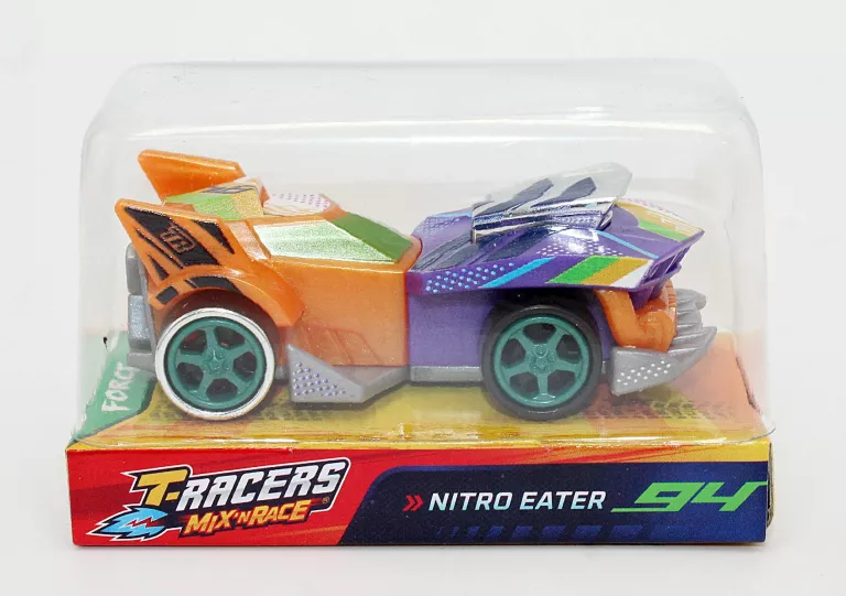 T-RACERS MIX 'N RACE KOLEKCJONERSKI SAMOCHODZIK MIX