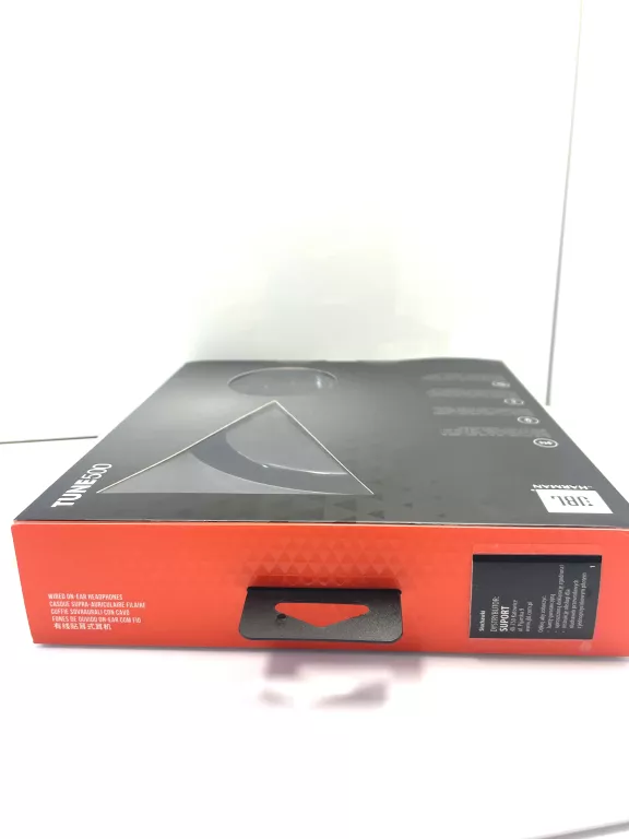 PRZEWODOWE SŁUCHAWKI JBL TUNE 500
