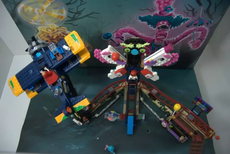 lego-hidden-side-70429-70432-gablota-makieta-wiek-dziecka-3475-70