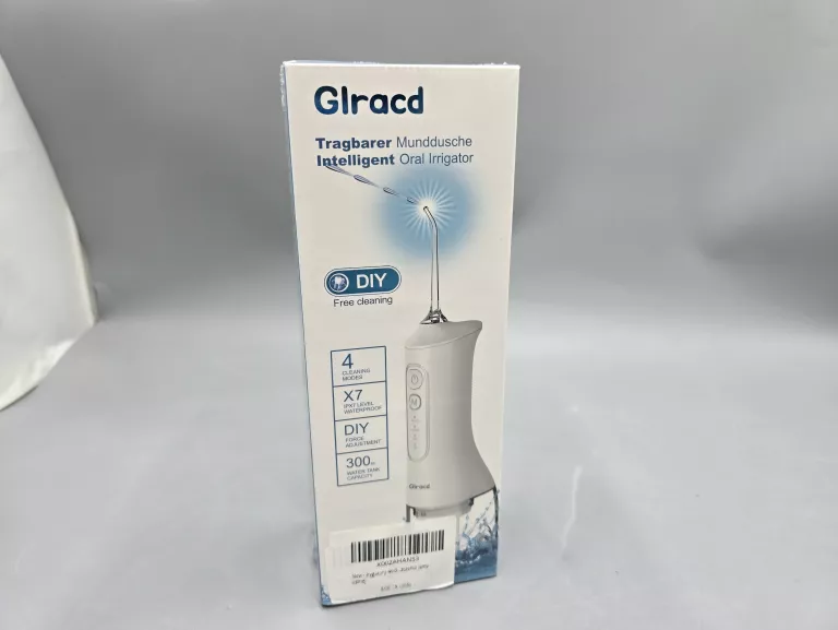 INTELLIGENTNY ORAL IRRIGATOR L6