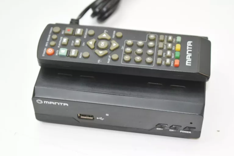 ZESTAW TV 15 CALI + DEKODER DVB-T2 MANTA