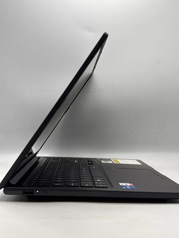 LAPTOP ASUS VIVOBOOK 15 15,6 " A1504V INTEL CORE I5 16 GB / 512 GB NEW!