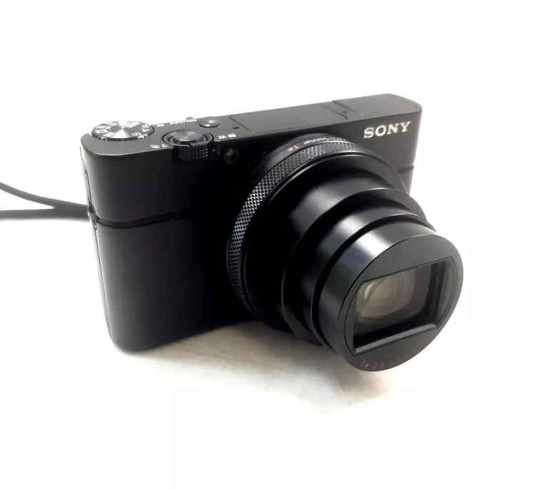 APARAT CYFROWY SONY RX100 MARK VII