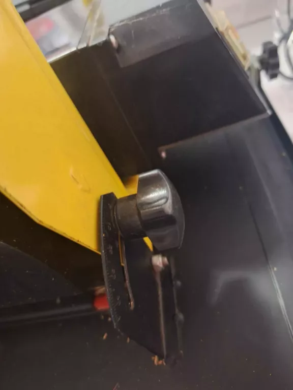 pila-stolowa-45-mickiewicza-12f-sj-morag