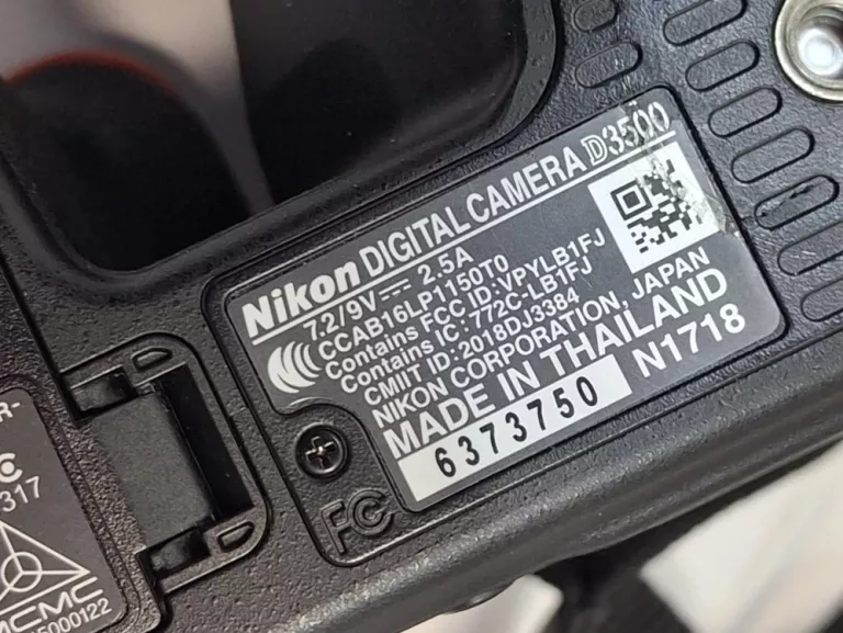 APARAT NIKON D3500/ KOMPLET