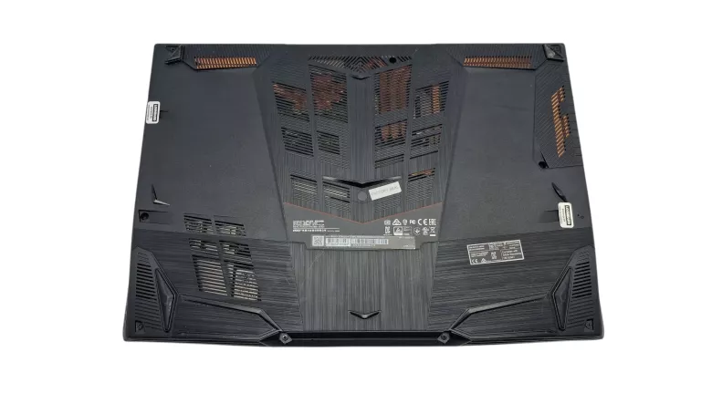 LAPTOP MSI BRAVO 15 A4DDR 15,6/AMD RYZEN 5 4600H/8GB/512GB/RX5500M/WIN11