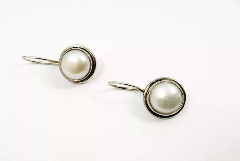 srebrne-kolczyki-z-perelkami-proba-925-waga-459-bigiel-otwarty-ean-gtin-5905351361129