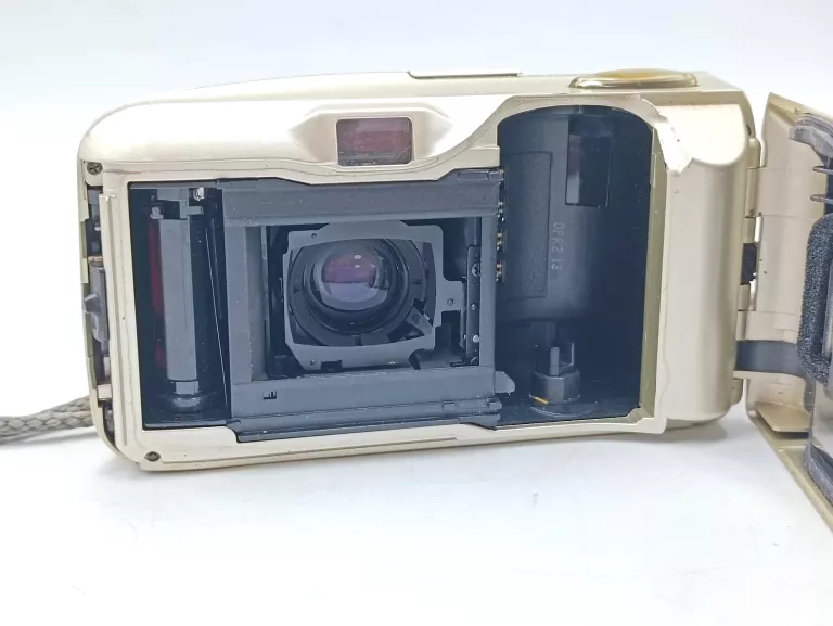 OLYMPUS MJU II ANALOGOWY KOMPAKT