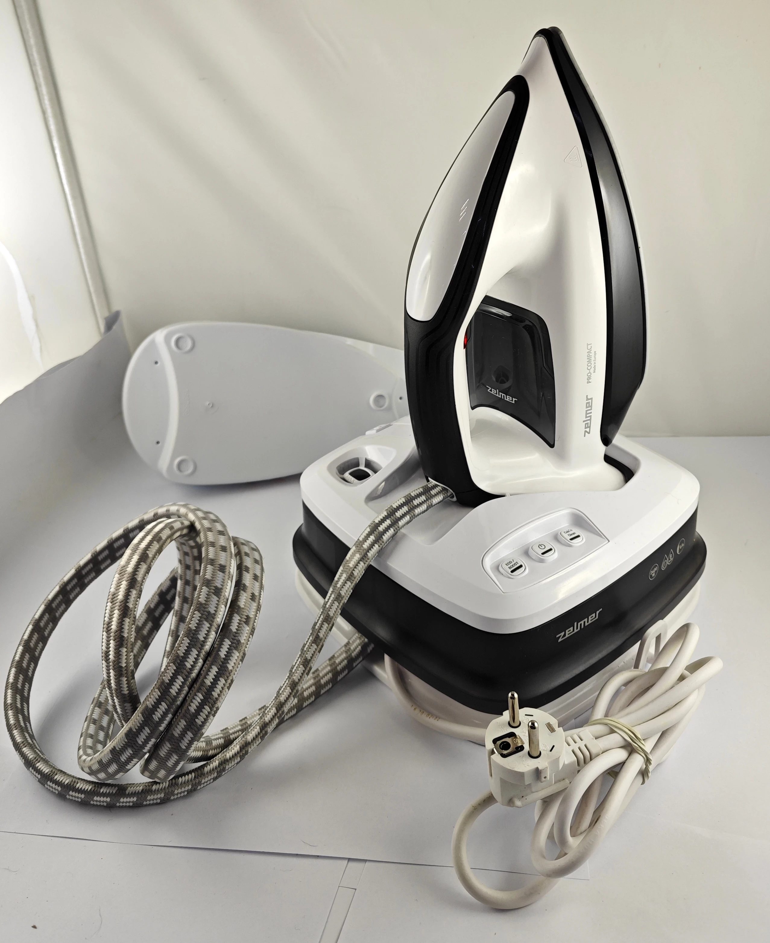 stacja-parowa-zelmer-zis8402-pro-compact-ean-gtin-5908269355846