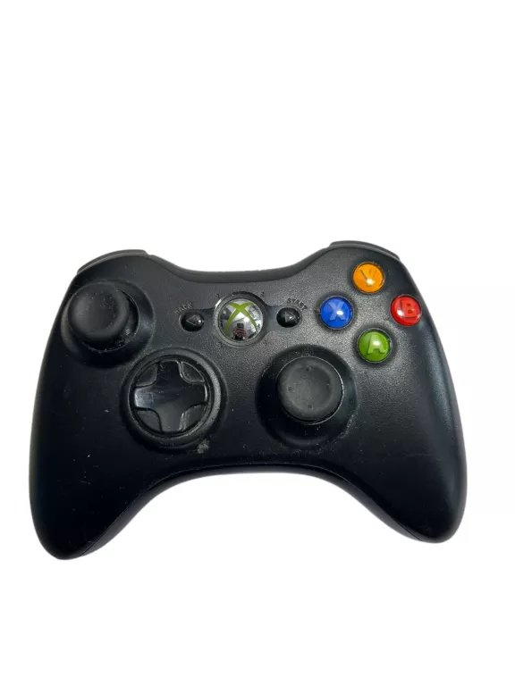 konsola-xbox-360-e-4gb-kinekt-pad-liczba-kontrolerow-w-zestawie-205994-225550