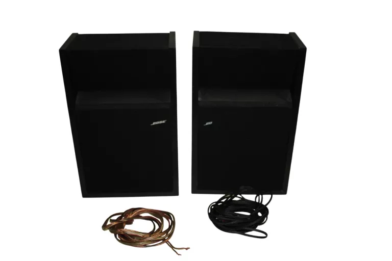 KOLUMNY BOSE 205TM+ KABLE