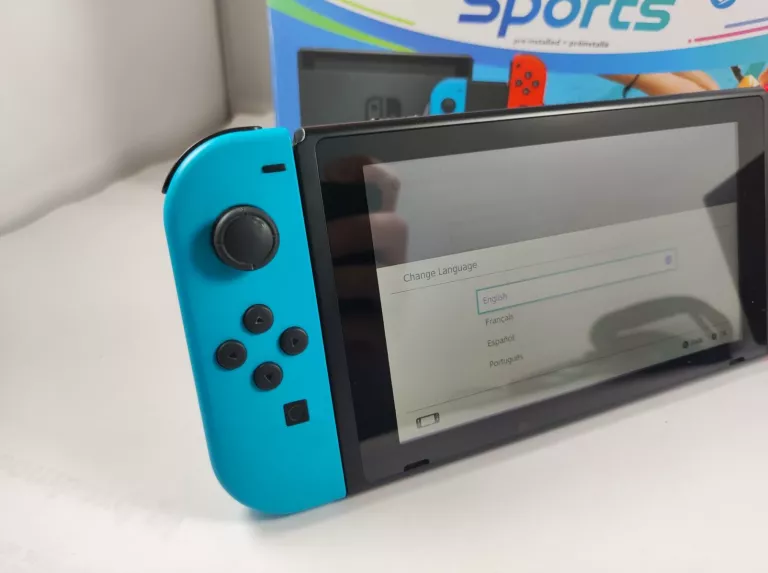 KONSOLA NINTENDO SWITCH SPORTS HAC-001 ETUI GWARANCJA KOMPLET