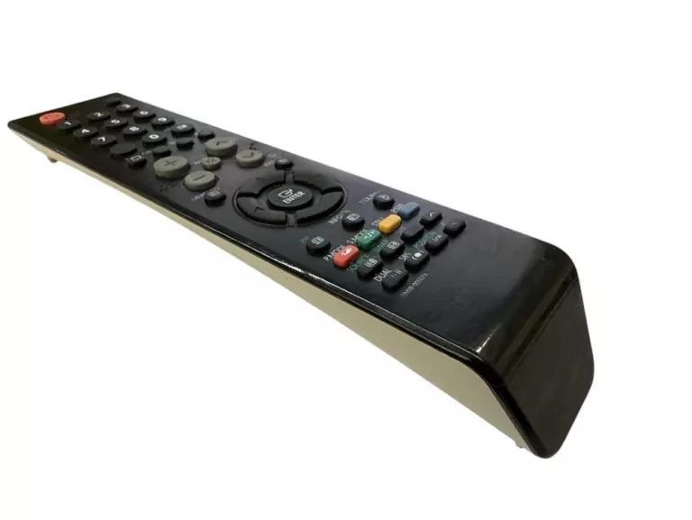 TELEWIZOR SAMSUNG LE37S62B + PILOT 37''