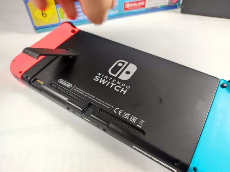KONSOLA NINTENDO SWITCH SPORTS HAC-001 ETUI GWARANCJA KOMPLET