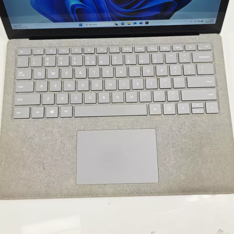 LAPTOP MICROSOFT SURFACE LAPTOP 2 I5 256GB