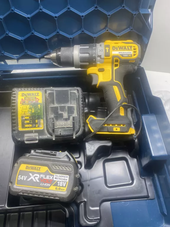 DEWALT AKUMULATOR DCB546 WKRĘTARKA DEWALT DCD796 LADOWARKA