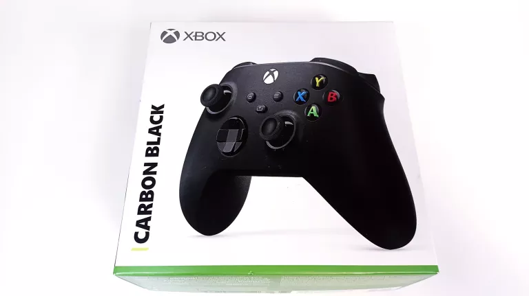 PAD XBOX SERIES S/X CARBON BLACK / PUDEŁKO