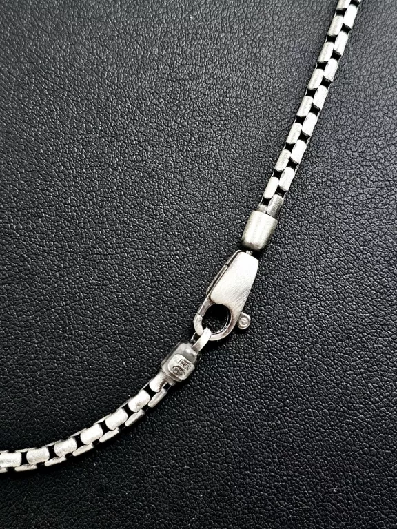 NOWY SREBRNY ŁAŃCUSZEK OKRAGŁA KOSTKA 925 28,50G 60CM